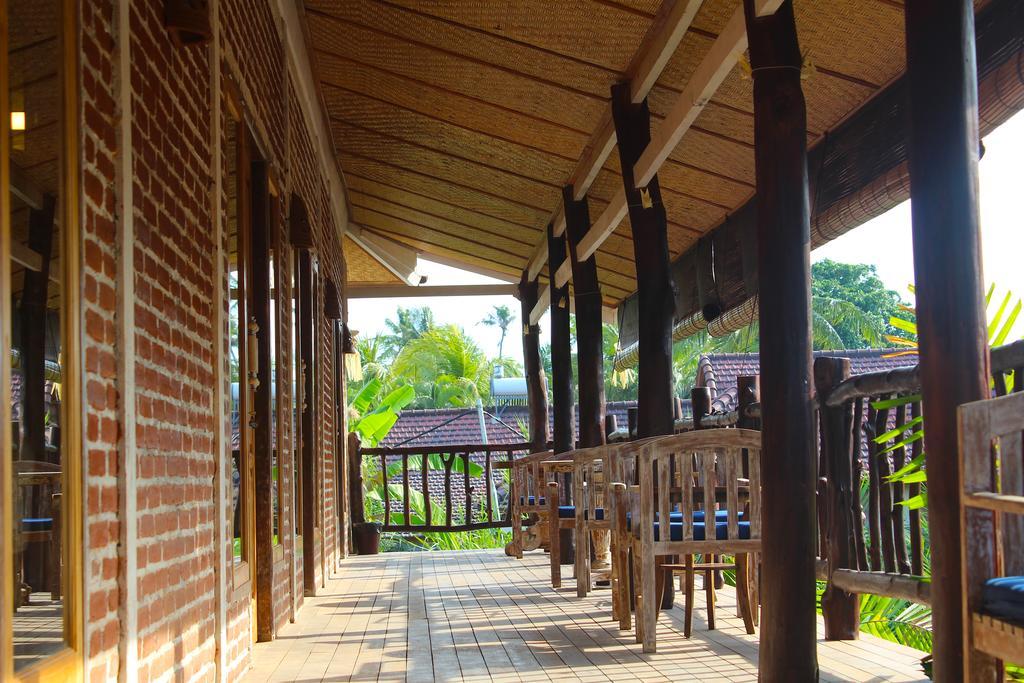 Beachouse Lovina Экстерьер фото